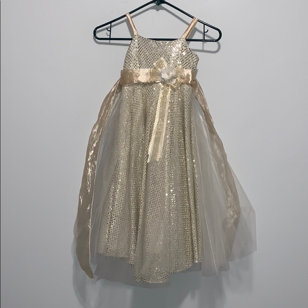 Pretty dress -  Girl - Size 6